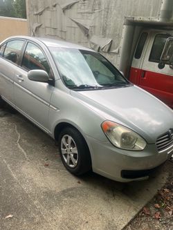 2011 Hyundai Accent