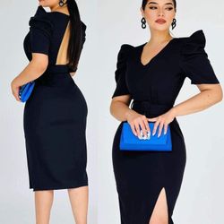 New Women's Dress Available In Size Small And Large 