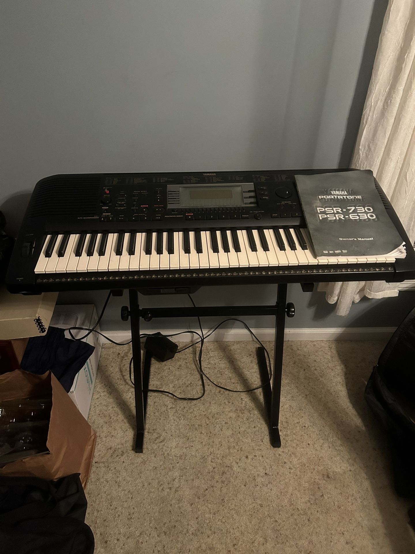 Yamaha PSR-630 MIDI Professional Keyboard Music Workstation 