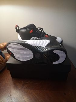 Air Jordan Low-Top Sneakers Black White Red