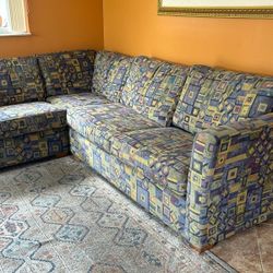 Convertible Sectional Sofa Bed w/ Ottoman – Sleeper Couch, Great Condition