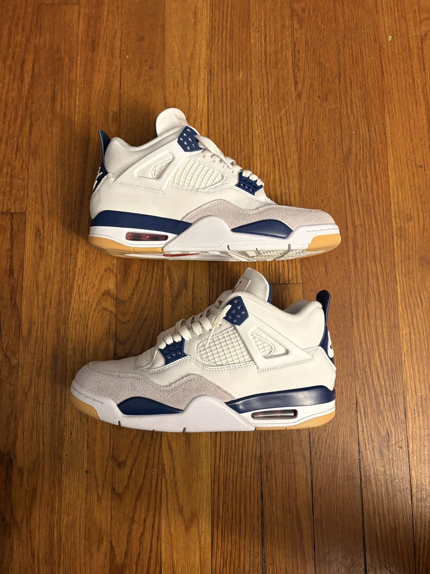 Jordan 4 SB Navy