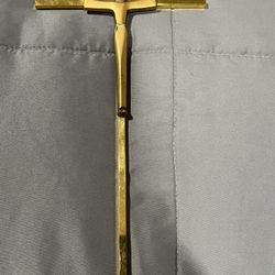 Gold Metal Crucifix Wall Hanging 