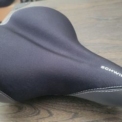 Schwinn QUALITY Cushion Seat