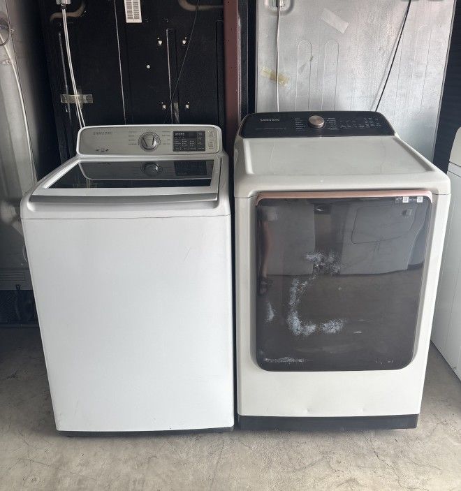 White Samsung Washer And Electric Dryer