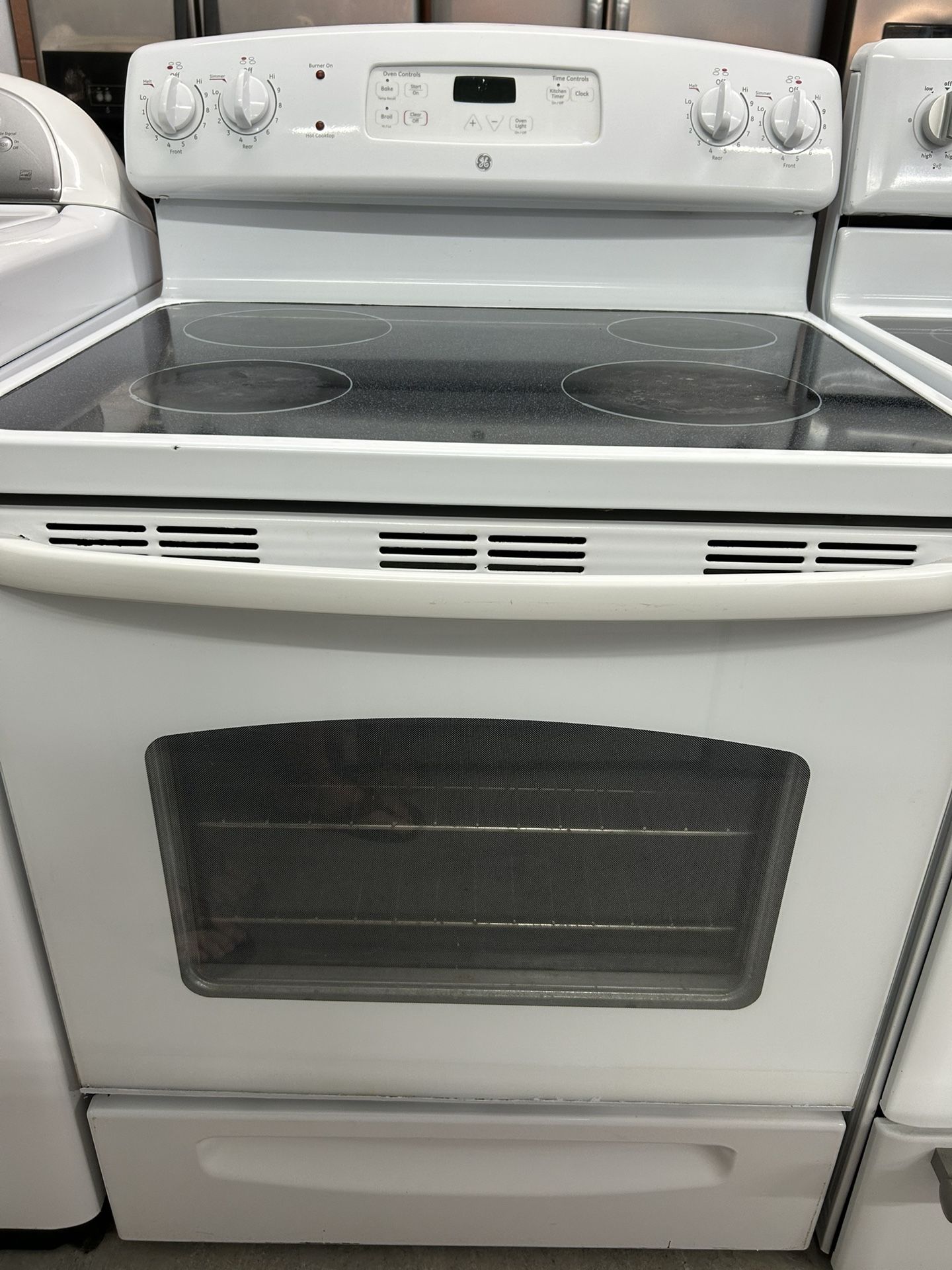 White Glass Top Stove 