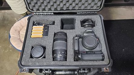 Canon EOS Rebel T5i Package