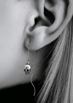 Skull Dangle Earrings