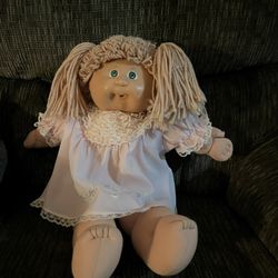 Cabbage Patch Doll 
