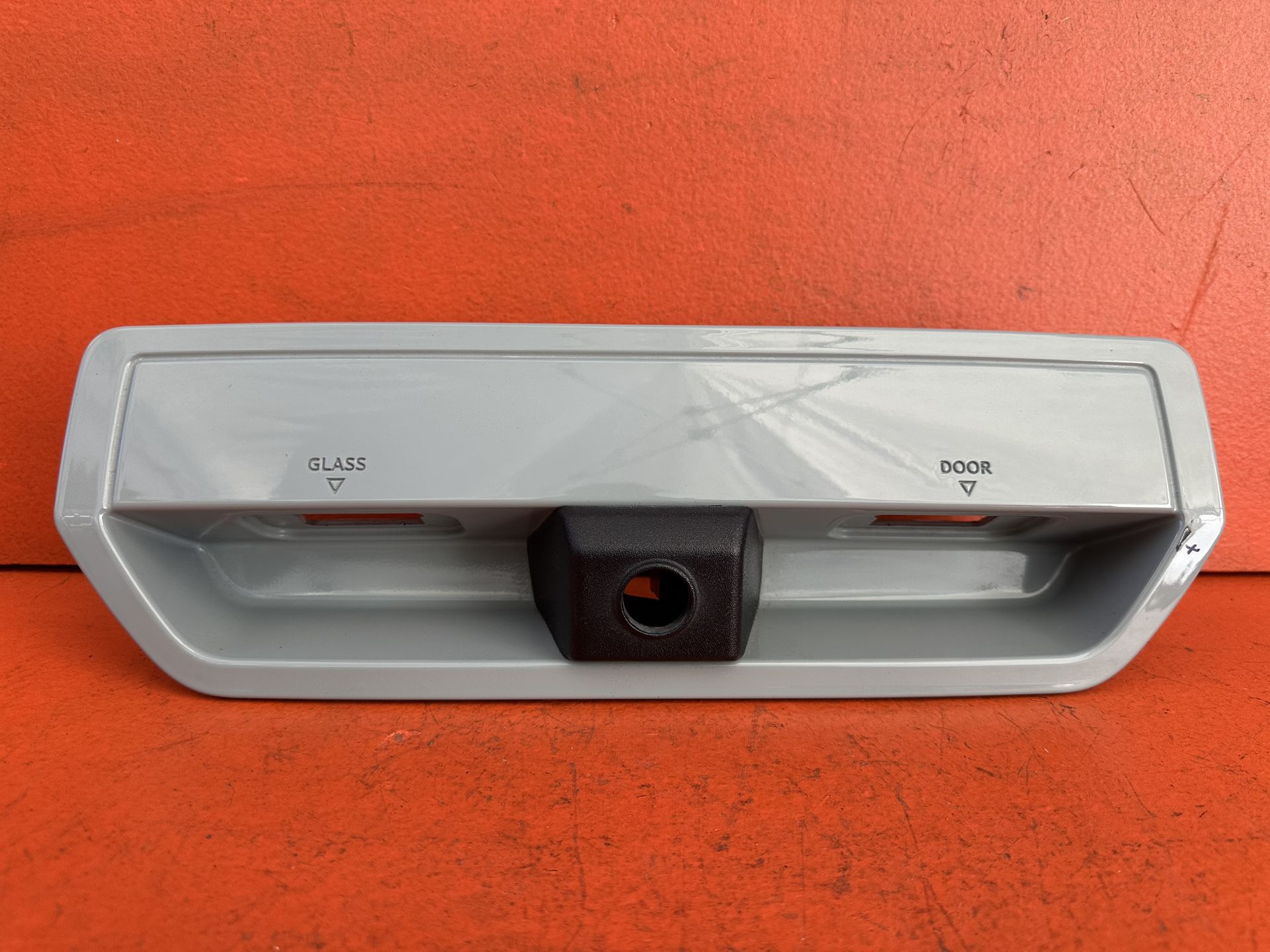 2021 - 2024 FORD BRONCO SPORT TAILGATE BACK GLASS DOOR RELEASE HANDLE OEM 