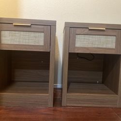 Nightstand, Set of 2 Rattan Night Stand with Type-C Charging Station, Bedside Table with Drawer