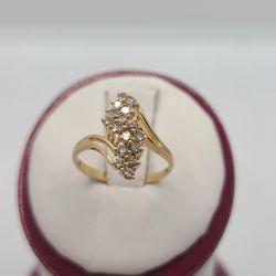 14k Gold Diamond Cluster Ring
