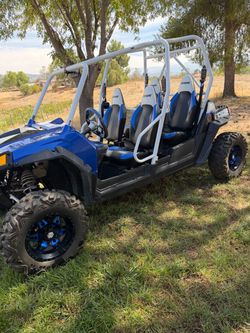 Polaris Razor 2011