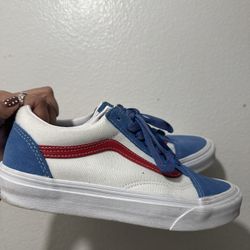 Women's Vans Size 7.5