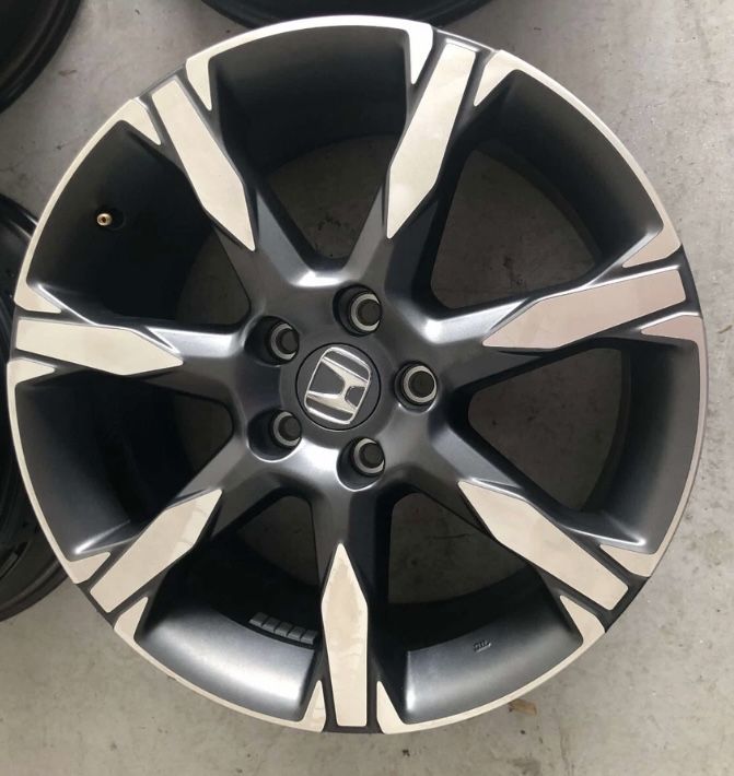 Honda civic Wheels - 2025 Hybrid Tourig