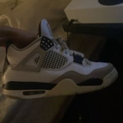 Jordan 4 Military Size 8