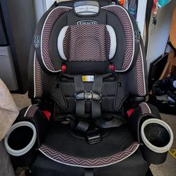 Graco 4EVER DLX car seat