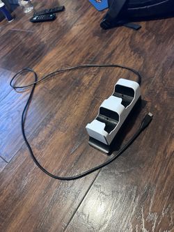 PlayStation 5 controller charge station