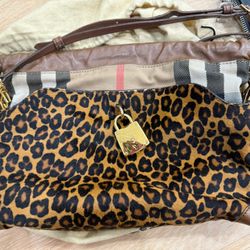 BURBERRY Little Crush Prorsum Clutch/bucket bag with fur leather