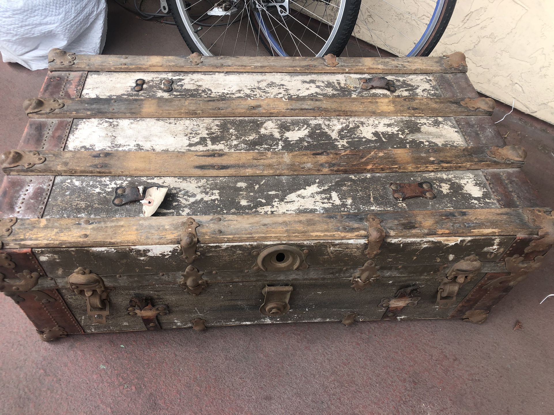 Vintage Trunk