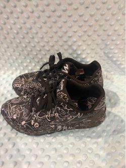 Skechers Uno Doodle Womens
