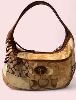 2000s Coach purse with beige and brown signature Clogo pattern