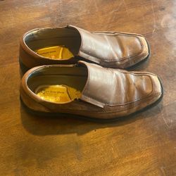 Men’s Leather Dress Shoes Size 10.5