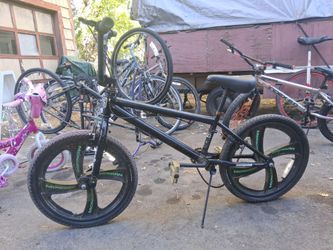 20 inch mongoose bmx bike