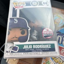 Julio Rodriguez Funk Pop T-Mobile Exclusive!!