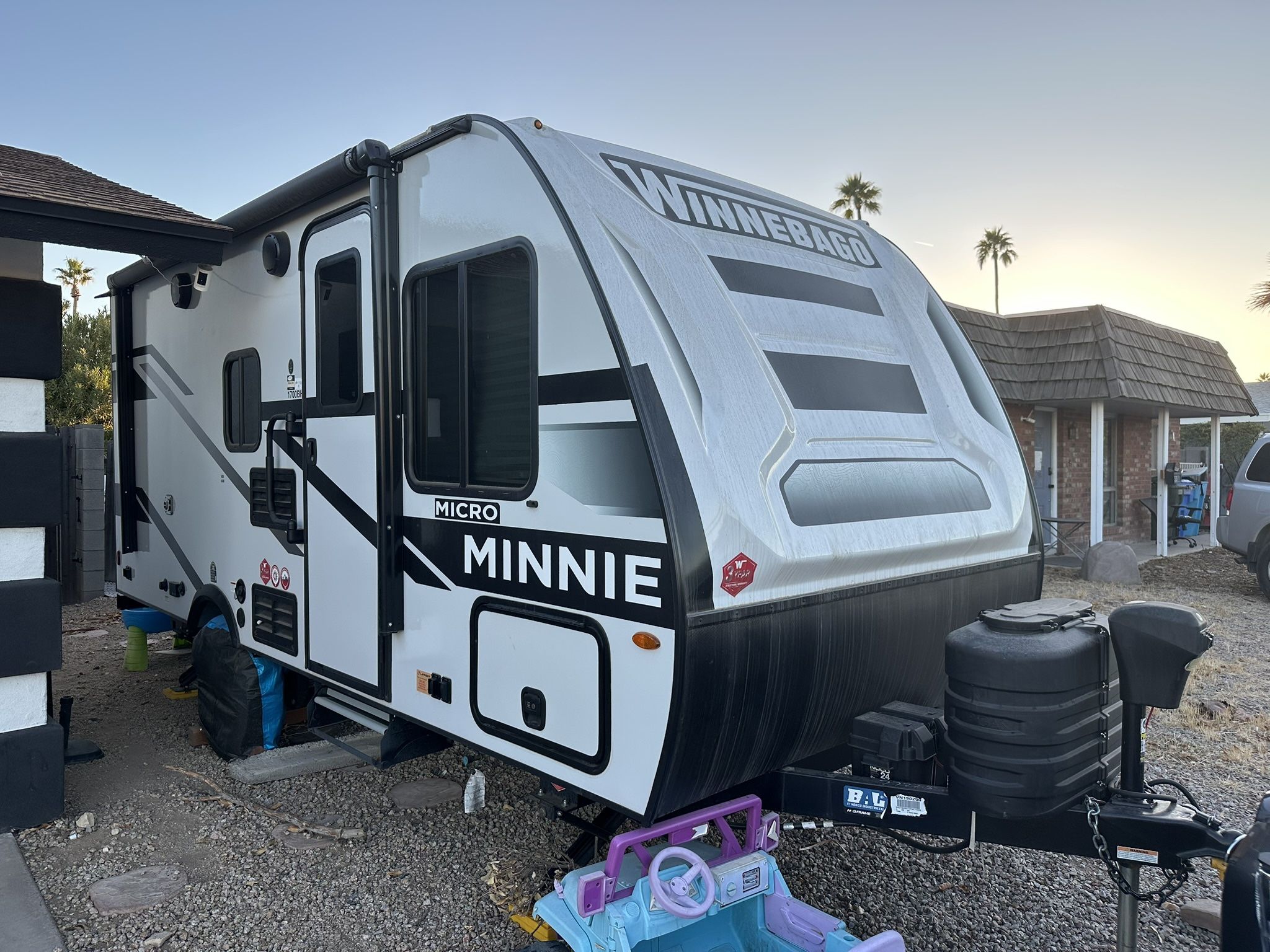 2023 Winnebago Micro Minnie 1700BH