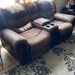 Leather Reclining Movie Sofa/Couch