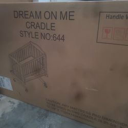 Dream on me cradle