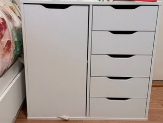 Shelving/ Storage Dresser