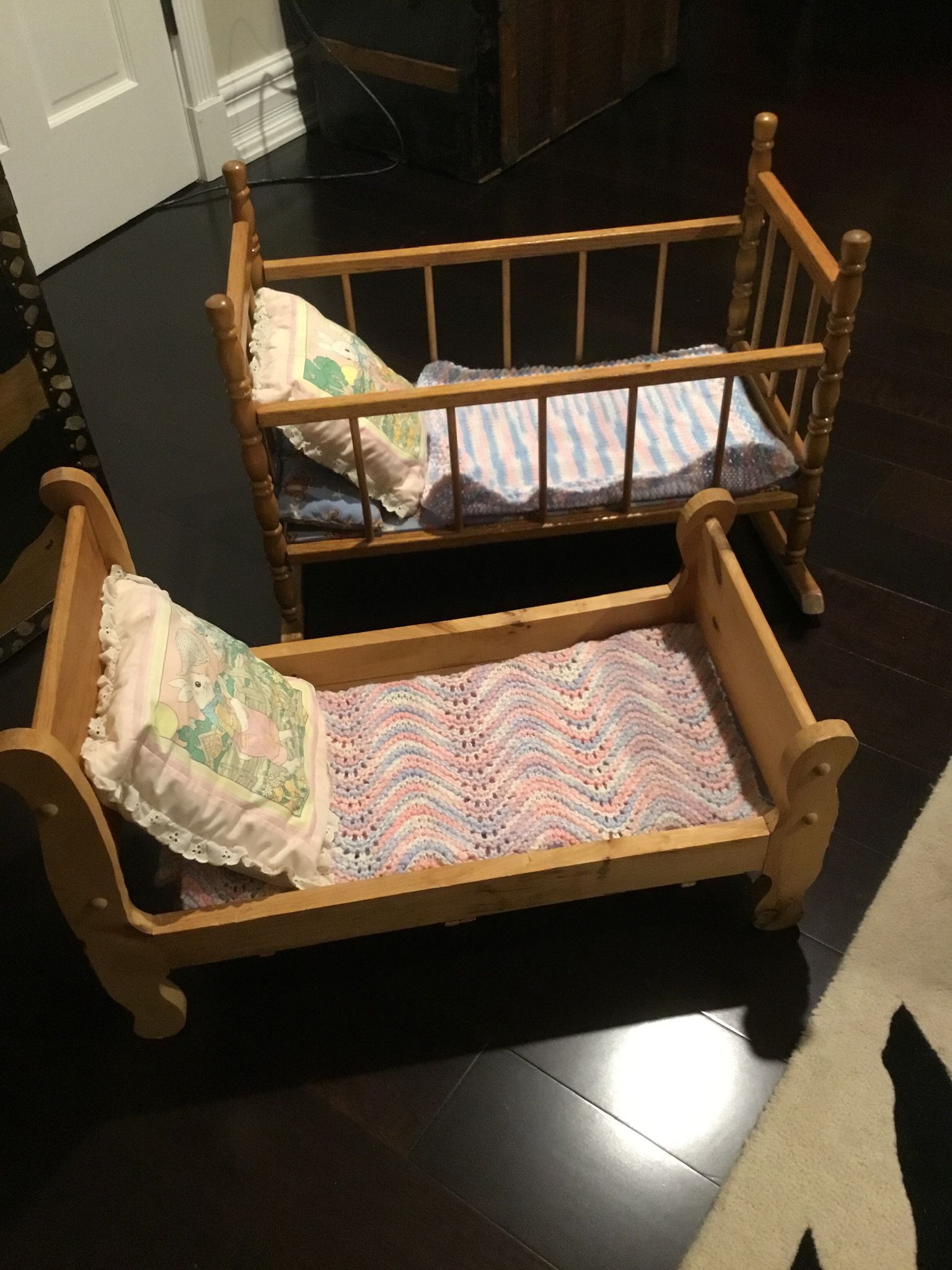 Cradle & Crib
