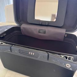 Samsonite Silhouette Travel Train Case w/removable tray