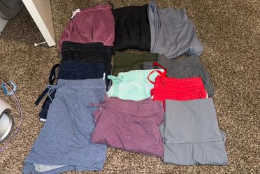 Women’s size XL bottoms