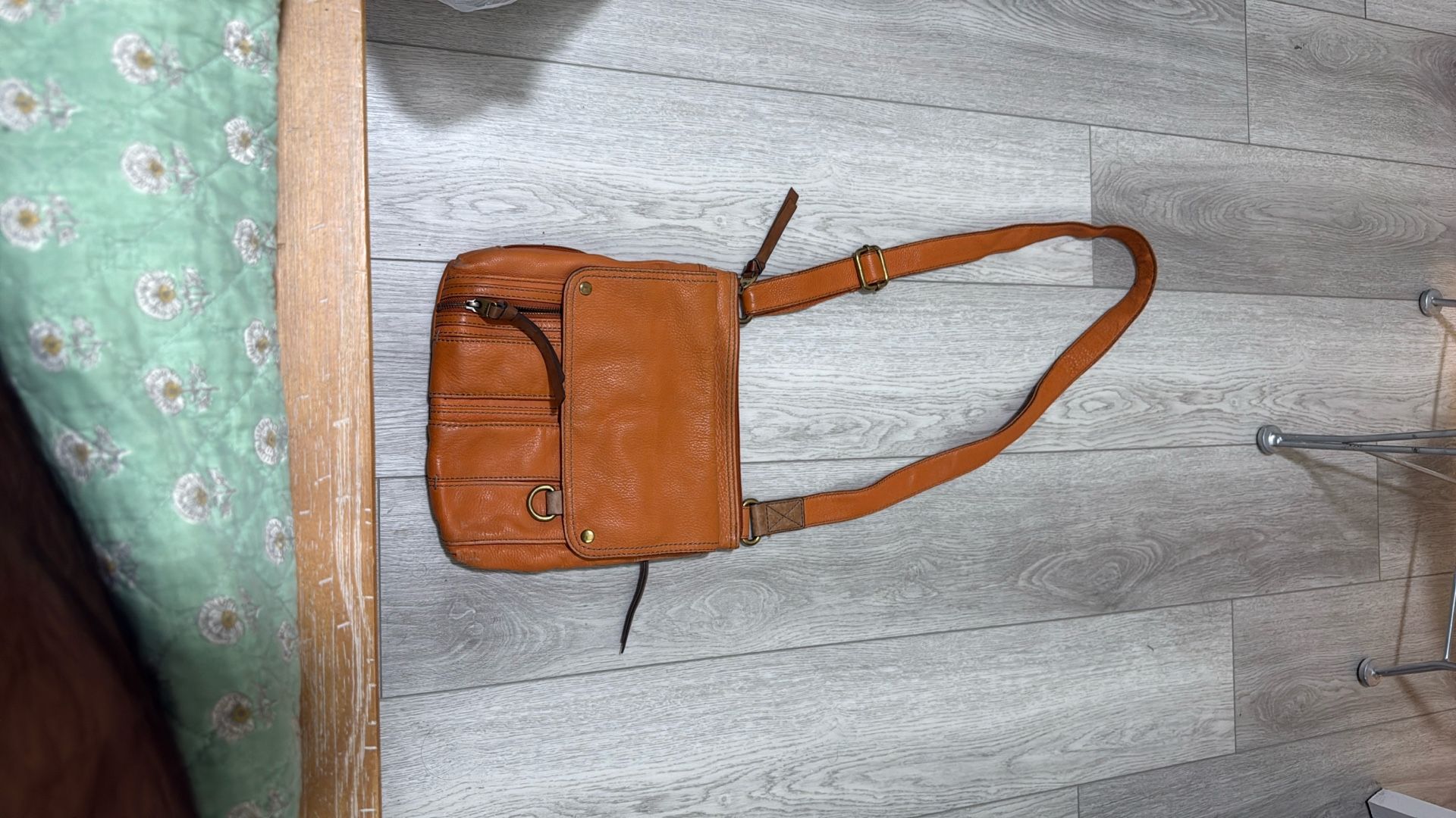 Fossil Morgan Traveler Cross Body Bag