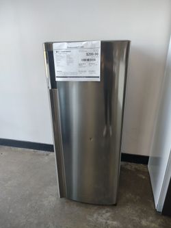 LG 5.8 cu ft Single Door Freezer