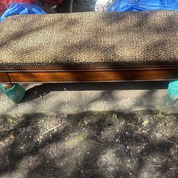 Leopard bench seat and chair set