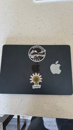 Mac Book 2023