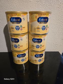 Enfamil neuropro 7.5 Oz cans