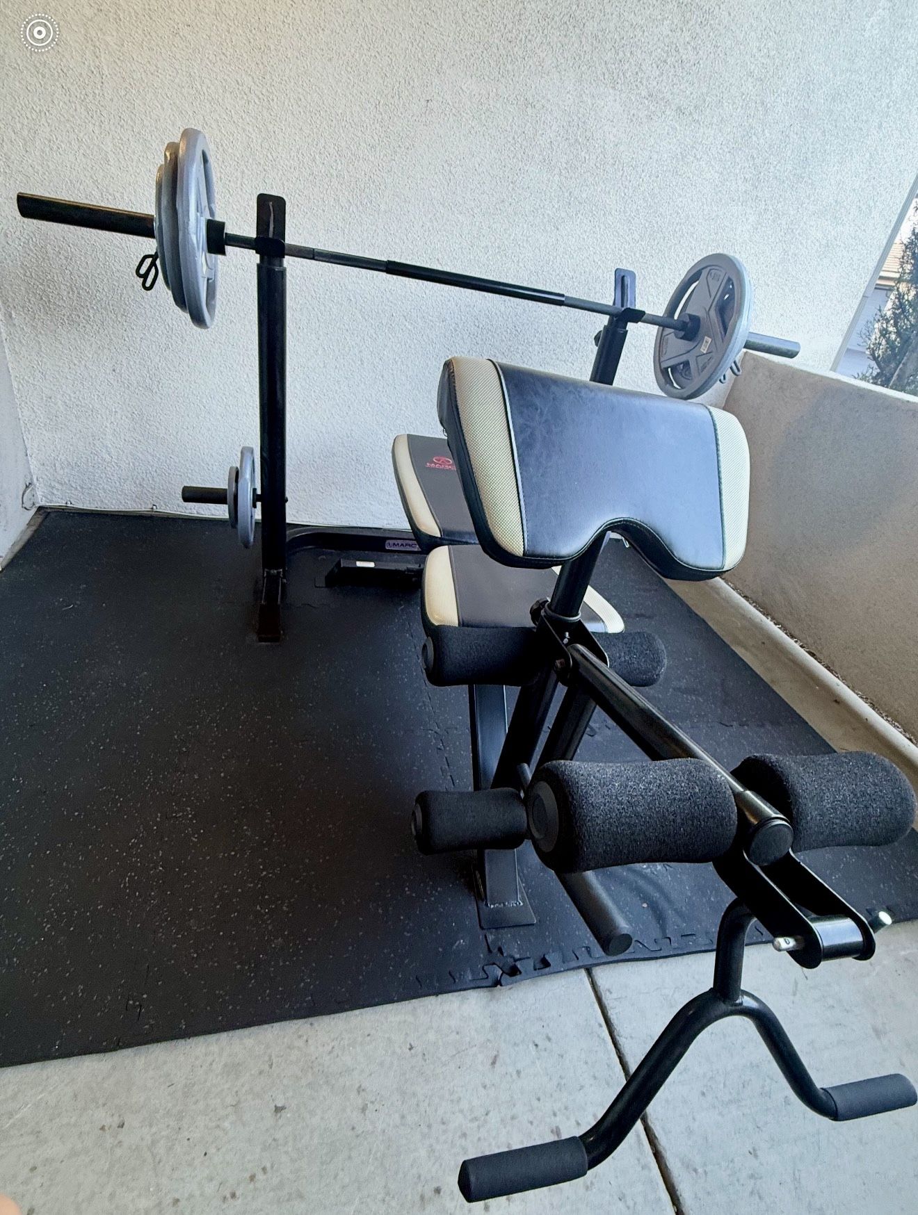 Marcy Diamond Olympic Weight Bench with Olympic Bar, (2) 45 lb plates. , (2) 35 lb plates, , (2) 25 lb plates, (2) 10 lb plates