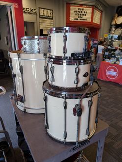 Tama Superstar Drum Kit
