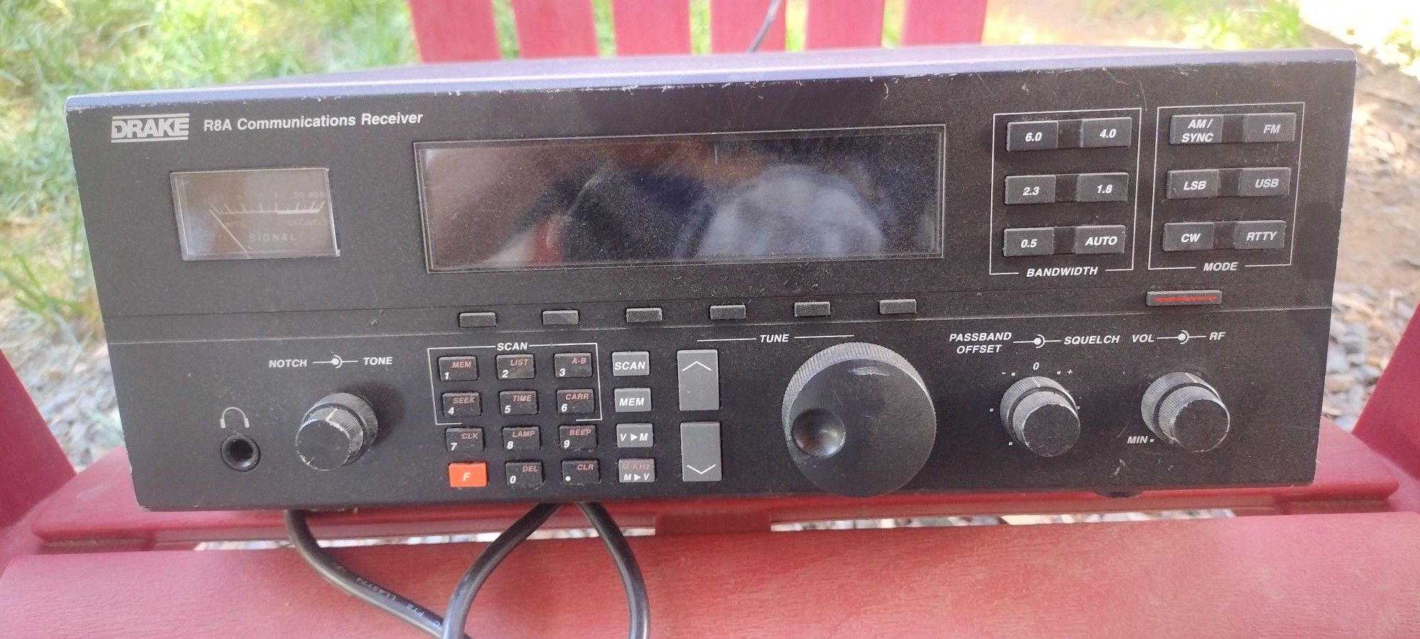DRAKE R8A COMMUNICATIONS RECEIVER