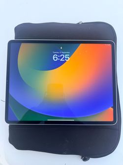 Apple iPad Pro 12.9 inch 128gb (6th gen)