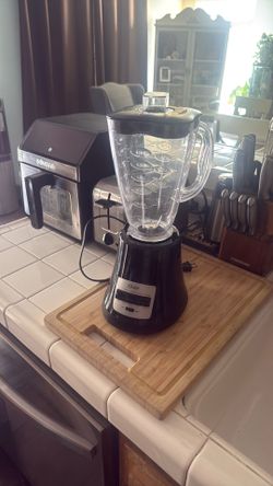 oster 8 speed 6 cup blender
