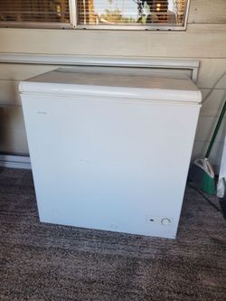 7.0 Cu.Ft. CHEST FREEZER
