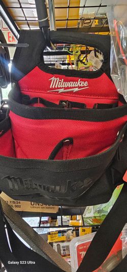 Milwaukee  work pouch