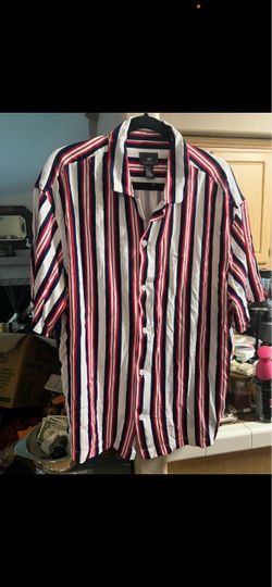 H&M Striped Button-Down Short Sleeve Shirt