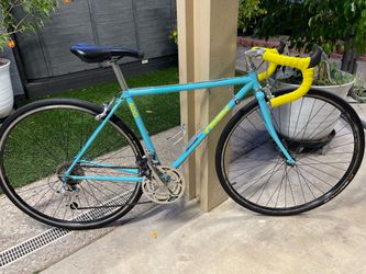 Trek 400 Sport-Touring Road Bike